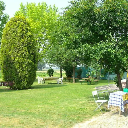 ベッド・アンド・ブレックファスト Santa Rita モデナ